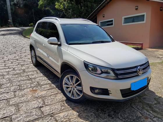 VOLKSWAGEN TIGUAN 2.0 TSI 16V TURBO GASOLINA 4P TIPTRONIC VOLKSWAGEN TIGUAN 2.0 TSI 16V TURBO GASOLINA 4P TIPTRONIC